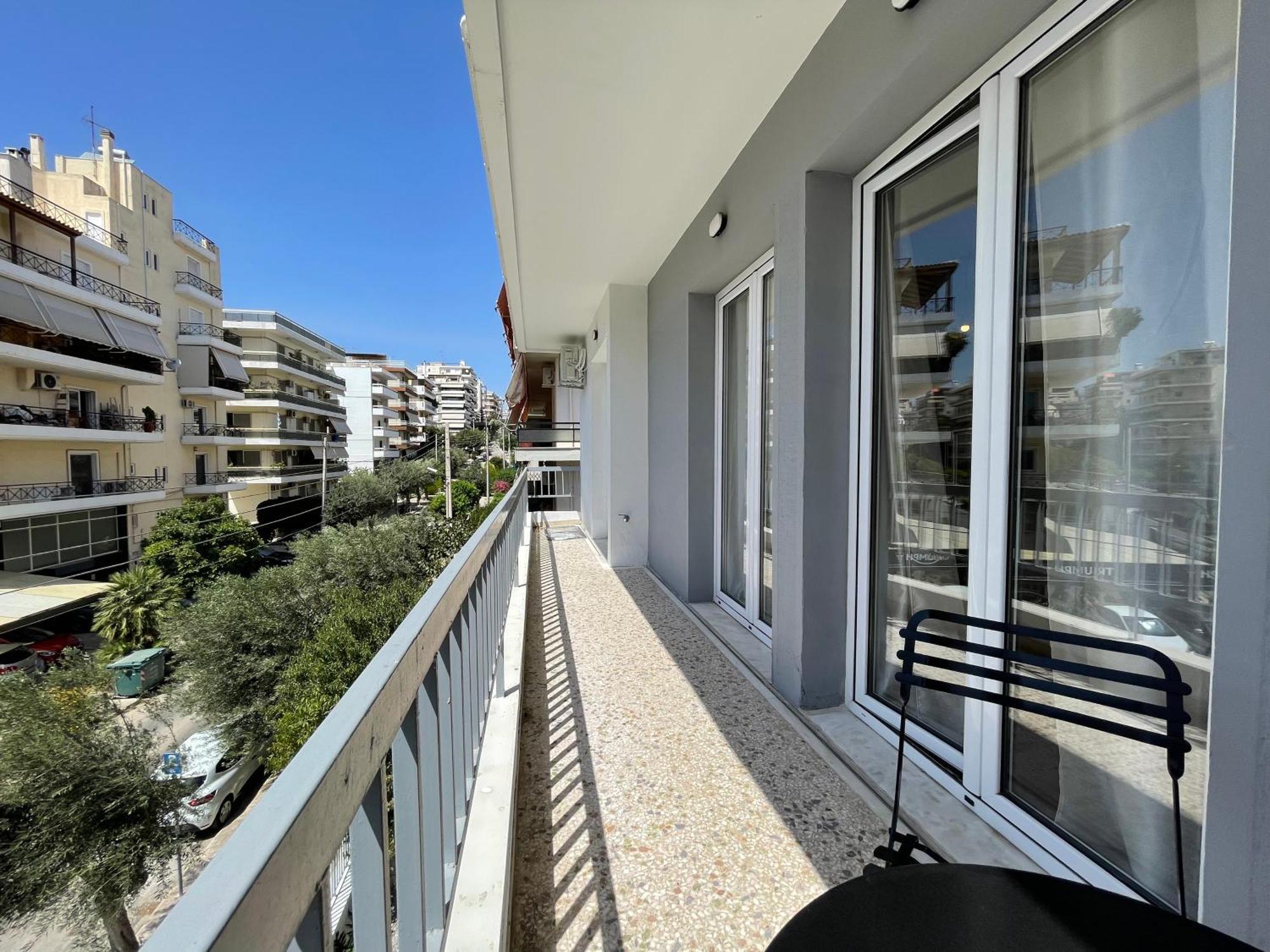 Athenean Bnb Seaside Serenity Steps From The Riviera Exterior foto
